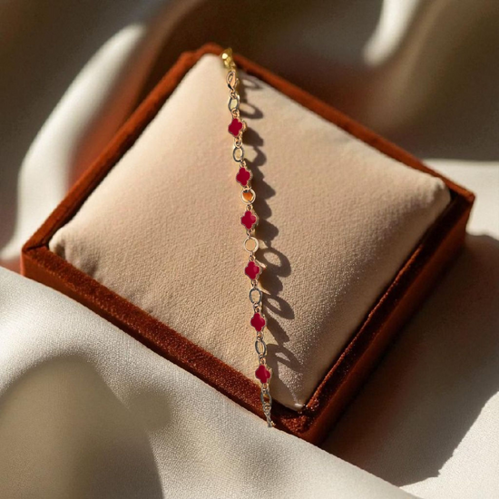 Red Clover Charm Bracelet - Gold Plated