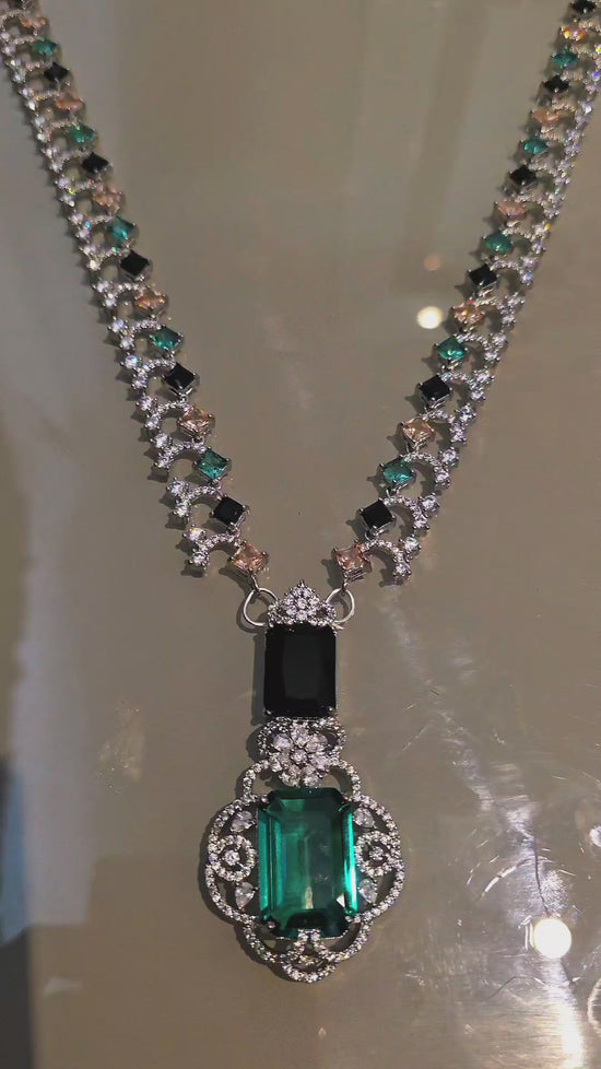 Emerald Green & Black Crystal Jewellery Set  Necklace Bracele Earrings - Ring & Pendant | Luxury Silver Finish