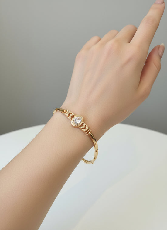 Gold Oval Crystal Bracelet