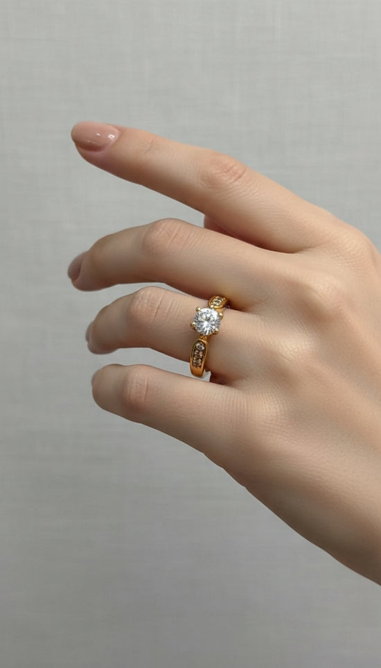 Aurora Spark Gold Solitaire Ring