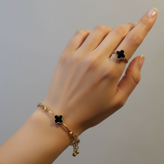 Gold Clover flexible Bracelet & Ring Set (White / Black)